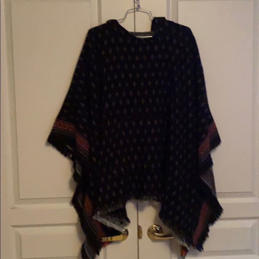Zara poncho